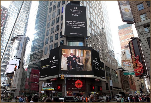 Pope Francis Portrait, Official Portrait of Pope Francis, Times Square, New York City